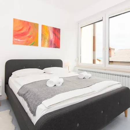 Strawberry Hill By Locap Group Apartma